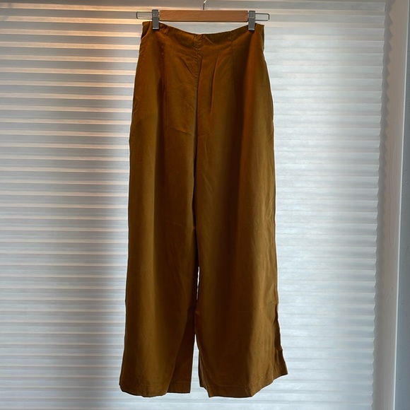 VETTA The Refined Capsule Button Fly Culottes - Picture 3 of 5